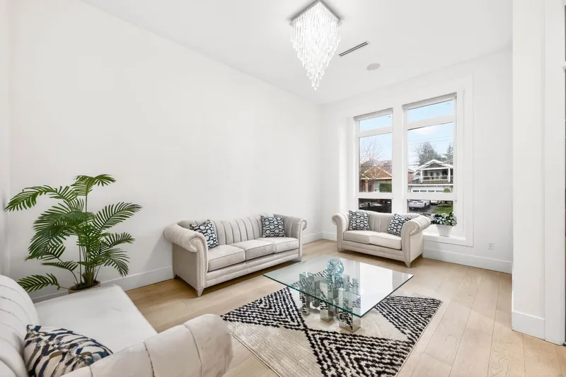 7881 112A STREET - photo 4 of 25