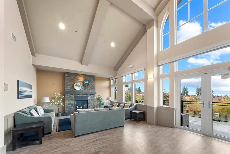 67 10489 DELSOM CRESCENT - photo 4 of 25