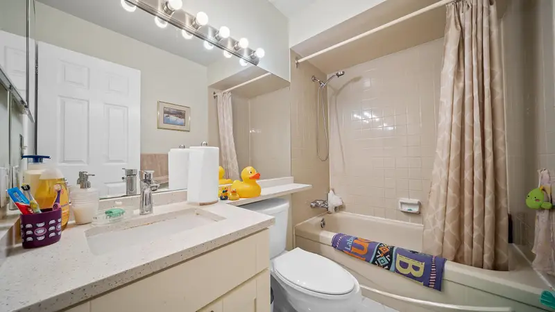 1314 10620 150 STREET - photo 3 of 12