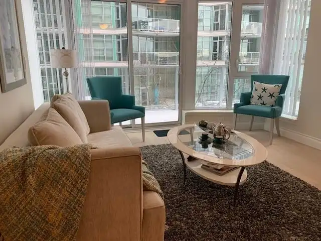 203 185 VICTORY SHIP WAY - photo 1 of 12