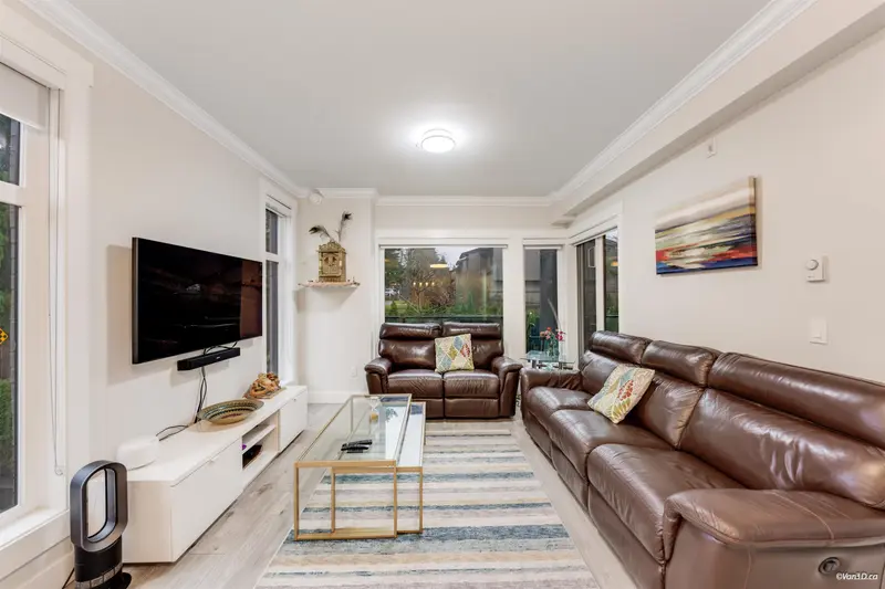 207 13799 101 AVENUE - photo 3 of 25