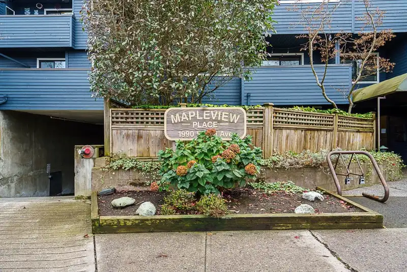 218 1990 W 6TH AVENUE - photo 1 of 24