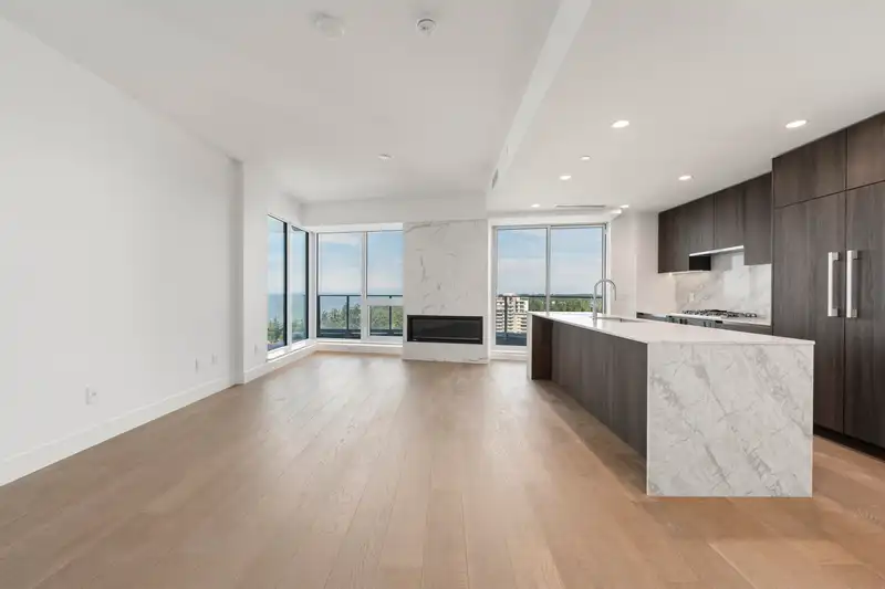 1401 1475 FOSTER STREET - photo 2 of 38