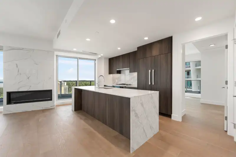 1401 1475 FOSTER STREET - photo 4 of 38