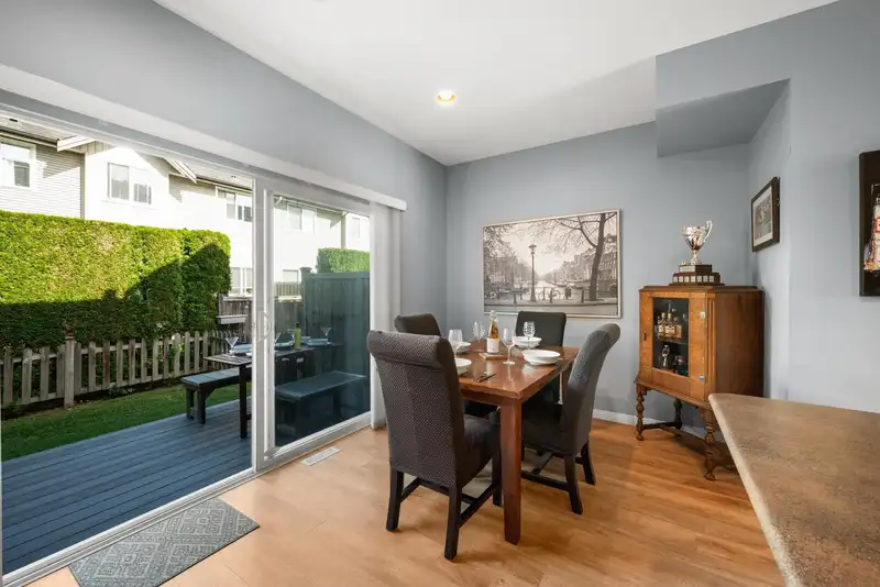 22 1055 RIVERWOOD GATE - photo 3 of 27