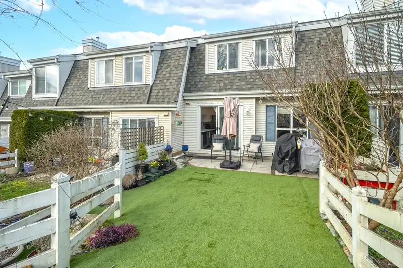 49 8890 WALNUT GROVE DRIVE - photo 3 of 30