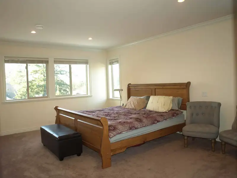 9153 TRATTLE STREET - photo 4 of 6