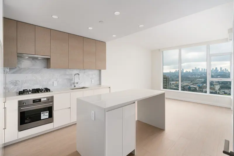 3201 4168 LOUGHEED HIGHWAY - photo 1 of 16