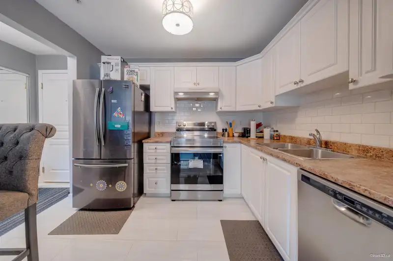 202 33480 GEORGE FERGUSON WAY - photo 1 of 25