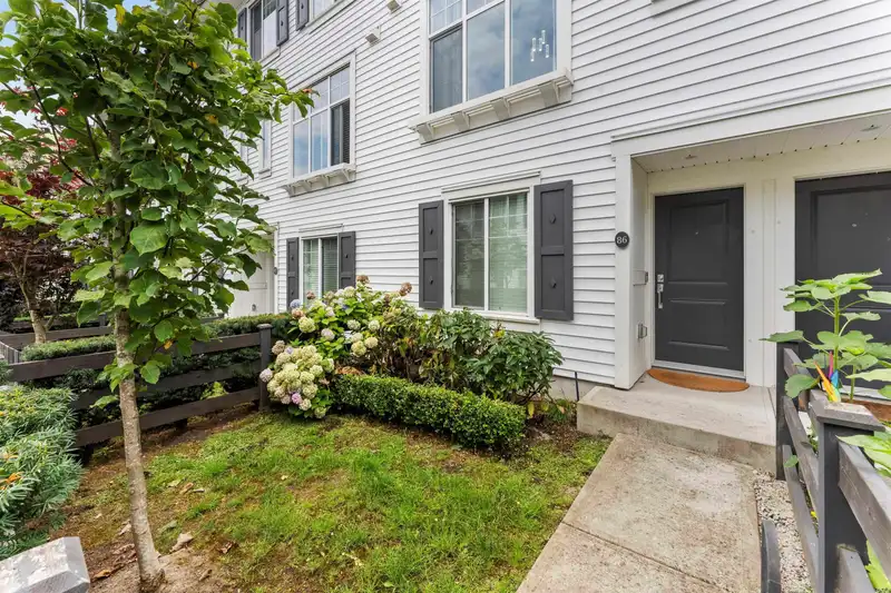 86 8130 136A STREET - photo 1 of 2