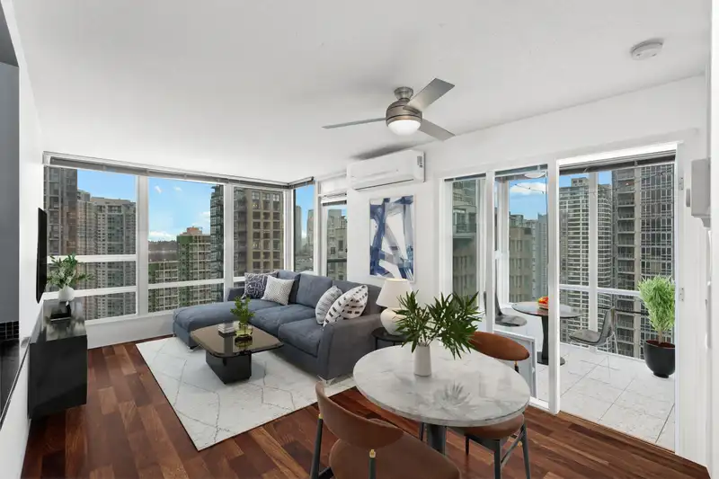 2310 928 BEATTY STREET - photo 3 of 26