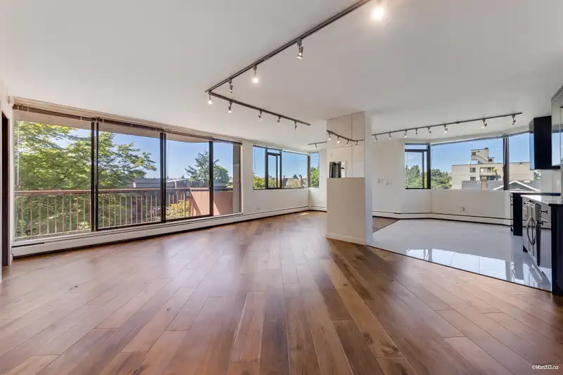 306 2445 W 3RD AVENUE - photo 2 of 40