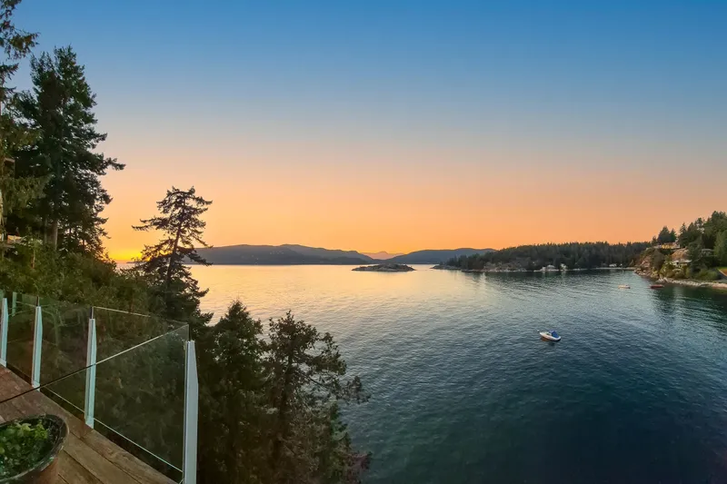 6275 TAYLOR DRIVE - photo 2 of 25