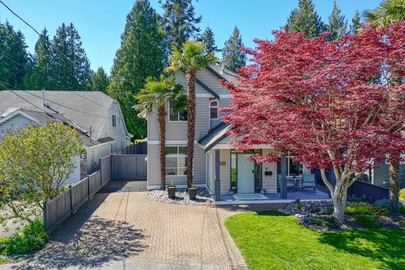 1655 BRAID ROAD - photo 1 of 25