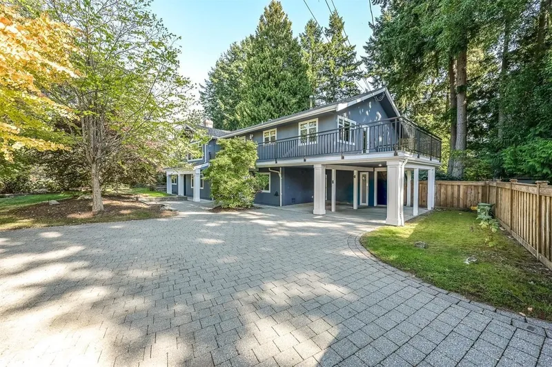 1020 PACIFIC PLACE - photo 2 of 25