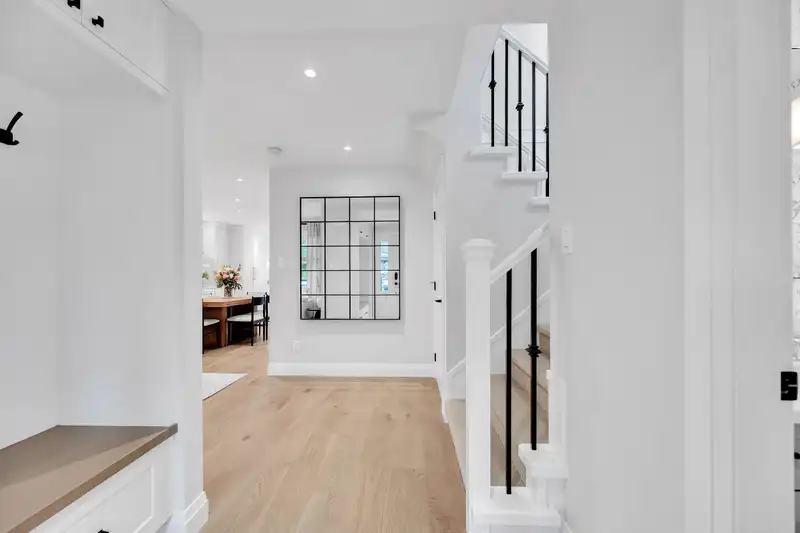 1439 HAROLD ROAD - photo 4 of 40