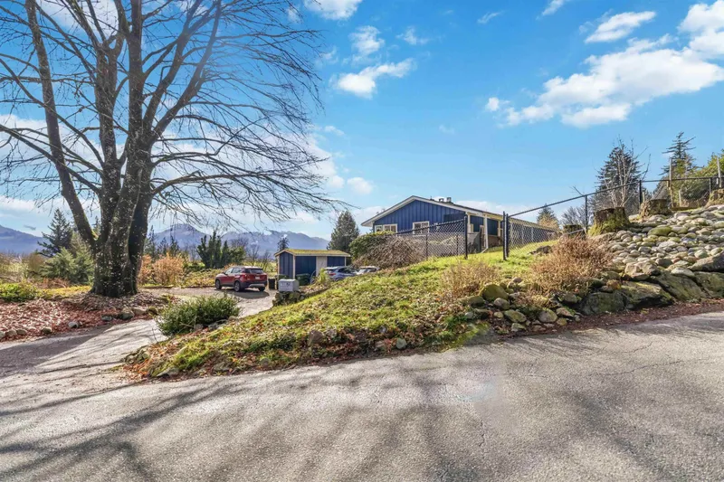 10005 KENSWOOD DRIVE - photo 3 of 23