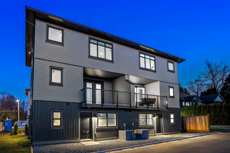 1 33586 HUGGINS AVENUE - photo 2 of 25