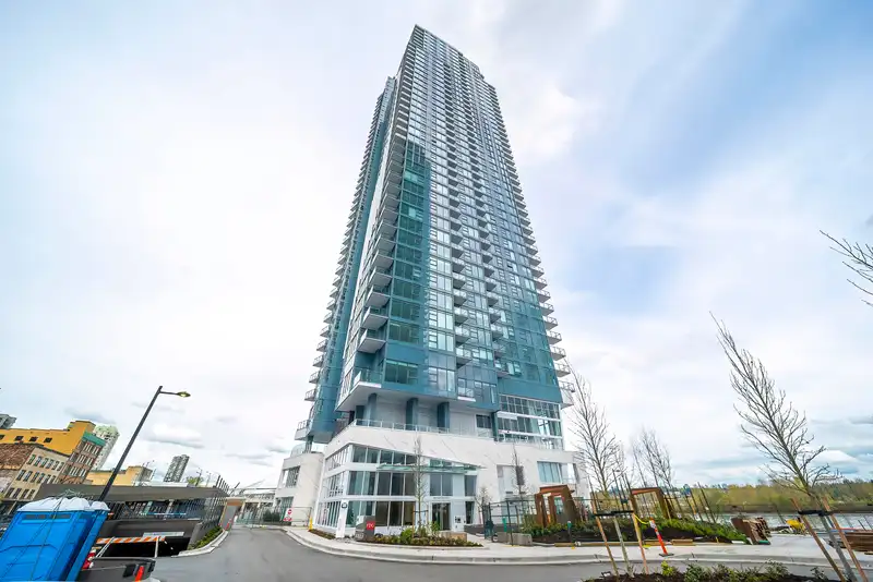 3706 660 QUAYSIDE DRIVE - photo 1 of 1