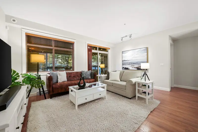 B124 8218 207A STREET - photo 4 of 25