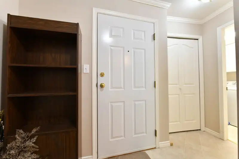 322 2626 COUNTESS STREET - photo 4 of 33