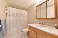322 2626 COUNTESS STREET - thumbnail 10