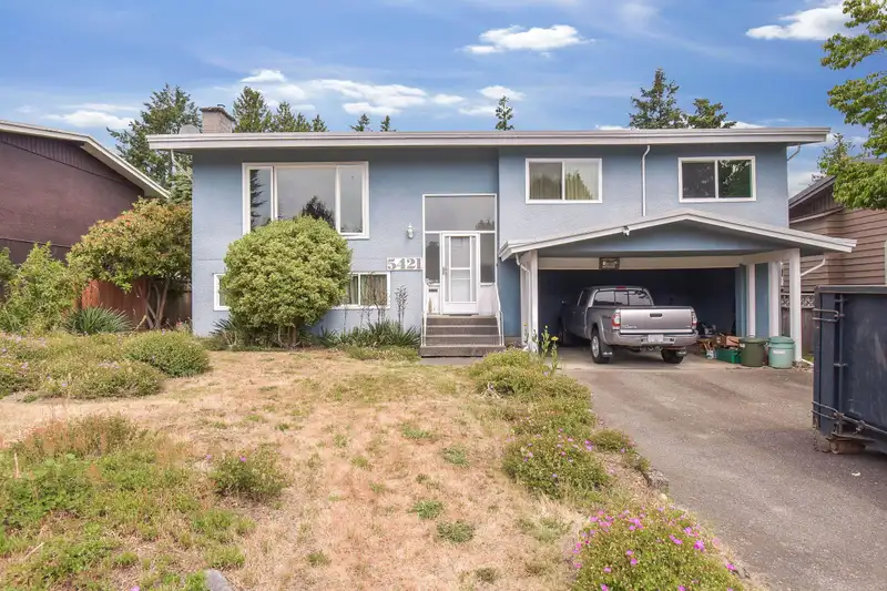 5421 5B AVENUE - photo 2 of 29