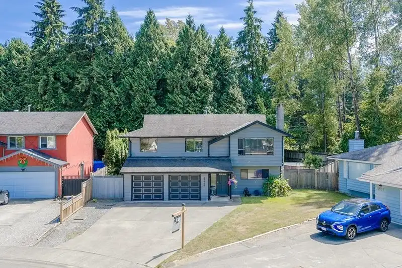 20904 ROSEWOOD PLACE - photo 1 of 40