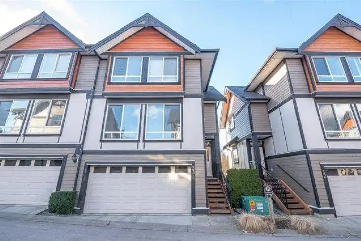 33 6378 142 STREET - photo 1 of 40