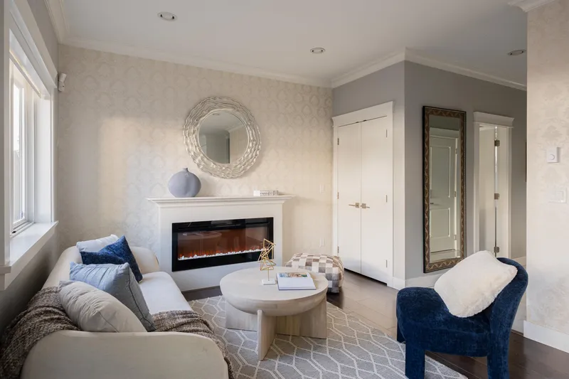 5 9451 WILLIAMS ROAD - photo 4 of 25