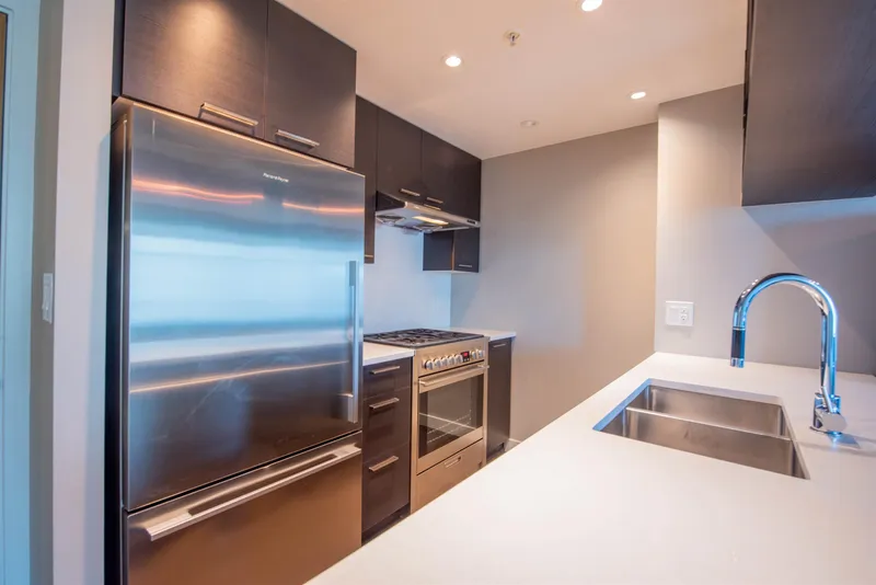 1506 6188 NO. 3 ROAD - photo 4 of 25