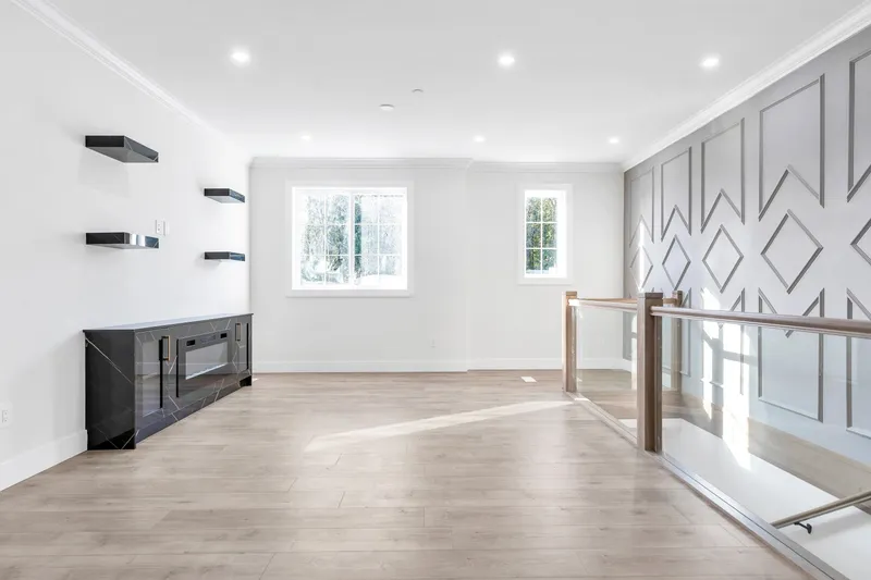 33985 BEST AVENUE - photo 3 of 25