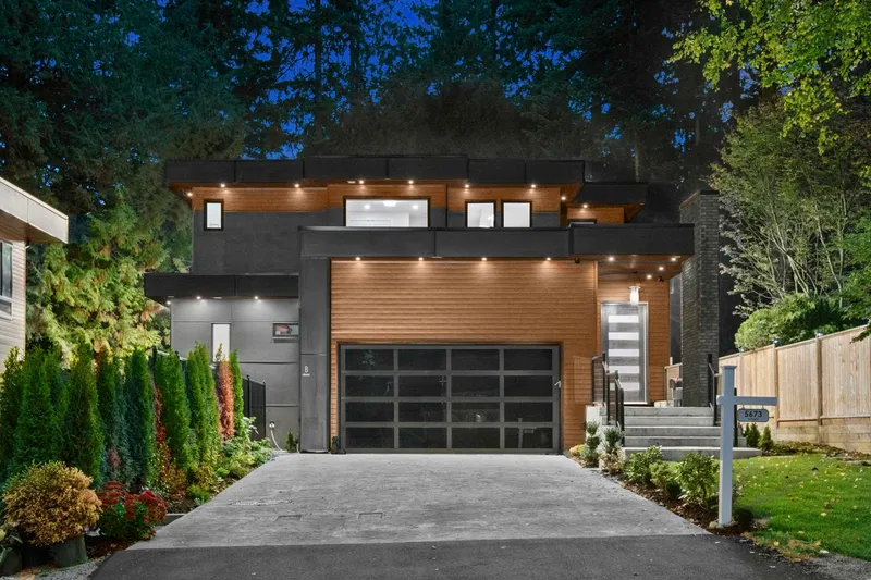 5673 FAIRLIGHT CRESCENT - photo 2 of 20