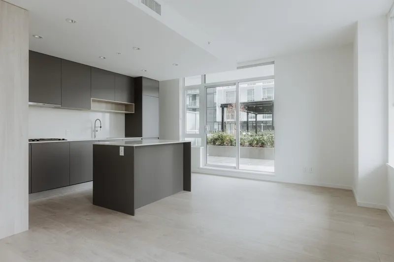 440 6500 MINORU BOULEVARD - photo 2 of 9