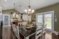 8760 FAIRDELL CRESCENT - thumbnail 8