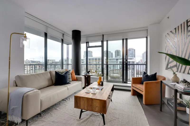 1102 66 W CORDOVA STREET - photo 2 of 25