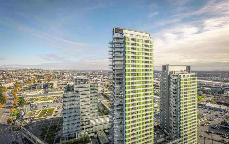 2907 8189 CAMBIE STREET - photo 1 of 25