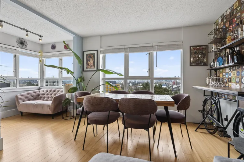 803 1833 FRANCES STREET - photo 1 of 25