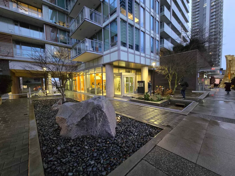 901 8131 NUNAVUT LANE - photo 3 of 25