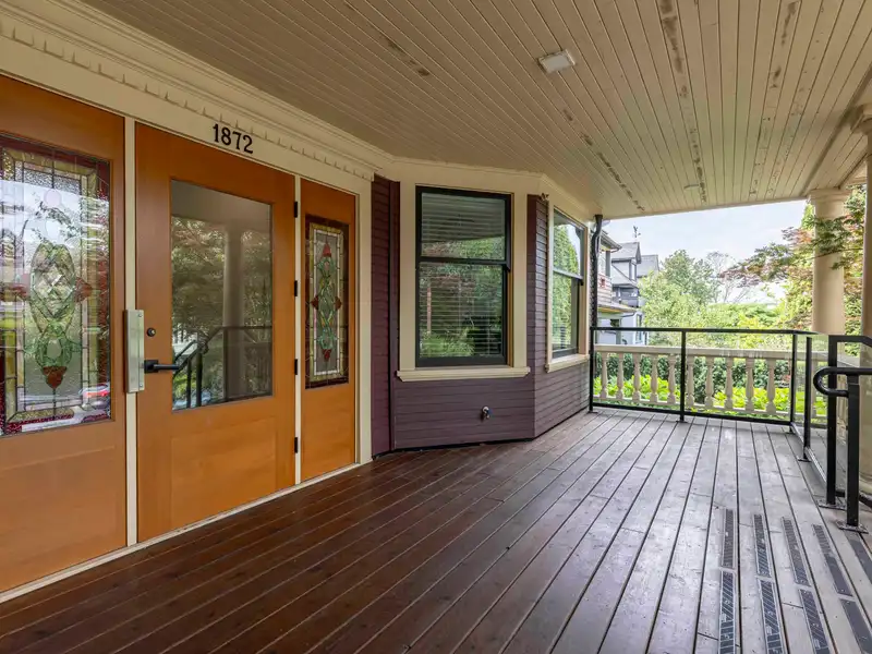 100 1872 PARKER STREET - photo 3 of 28