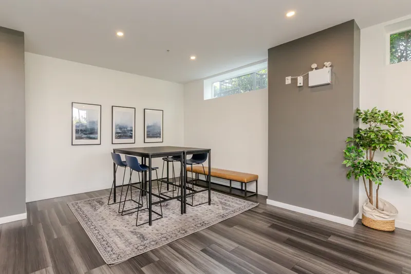 302 13628 81A AVENUE - photo 4 of 25