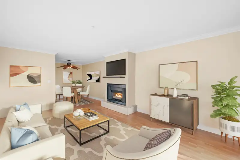 102 120 E 5TH STREET - photo 2 of 31