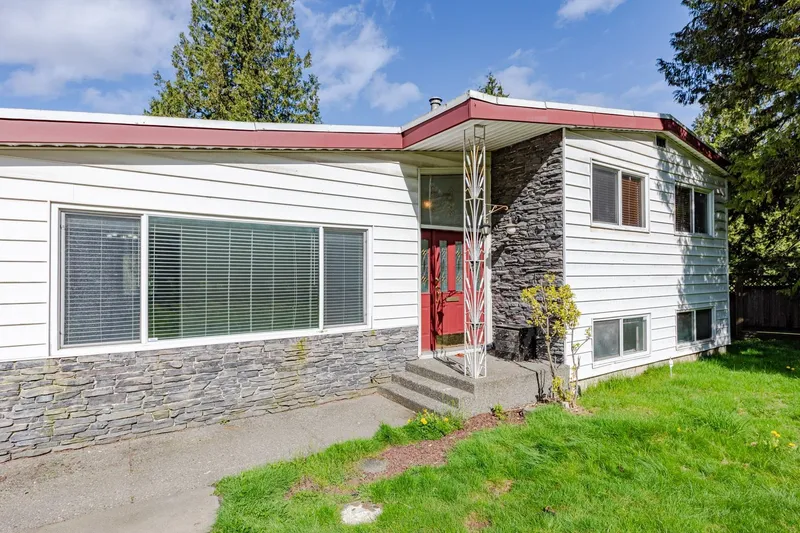 11411 LOUGHREN DRIVE - photo 3 of 25