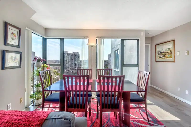 1905 1155 HOMER STREET - photo 3 of 32