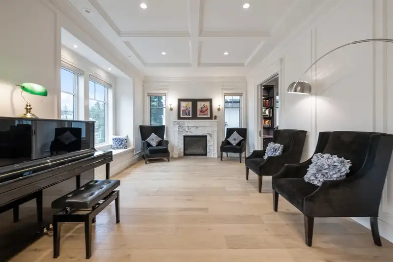 3838 W 50TH AVENUE - photo 3 of 28