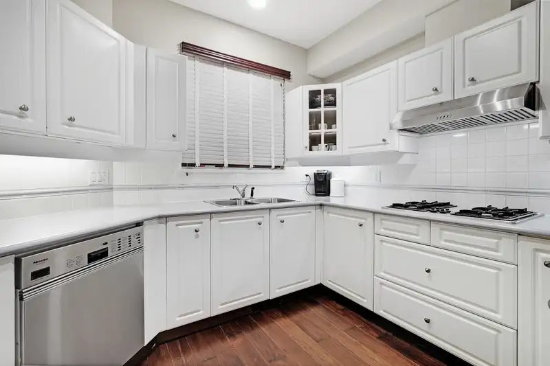 26 2615 FORTRESS DRIVE - photo 3 of 26