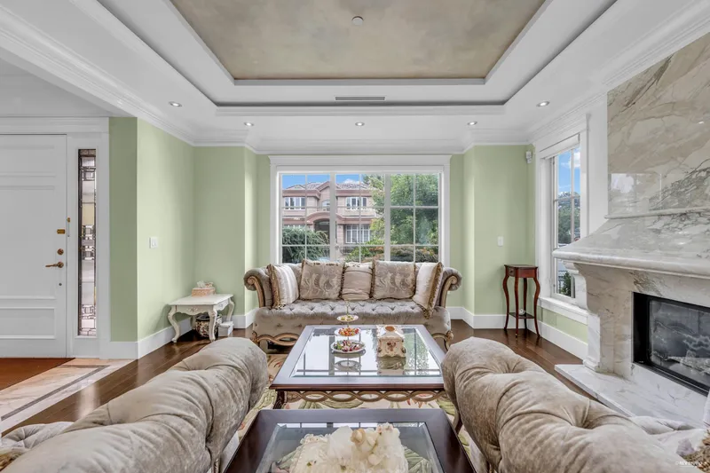 7283 WILTSHIRE STREET - photo 3 of 25