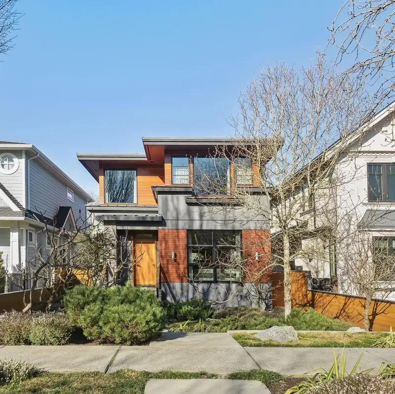 3963 W 20TH AVENUE - photo 1 of 40