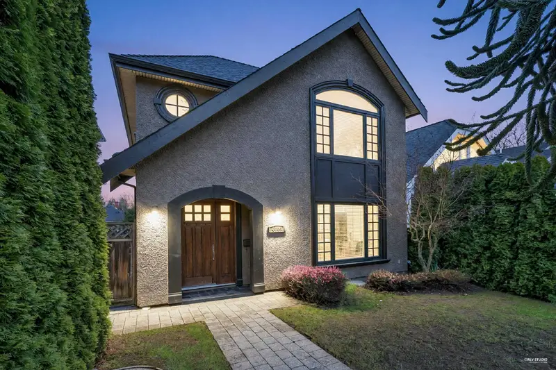 4009 W 11TH AVENUE - photo 3 of 25