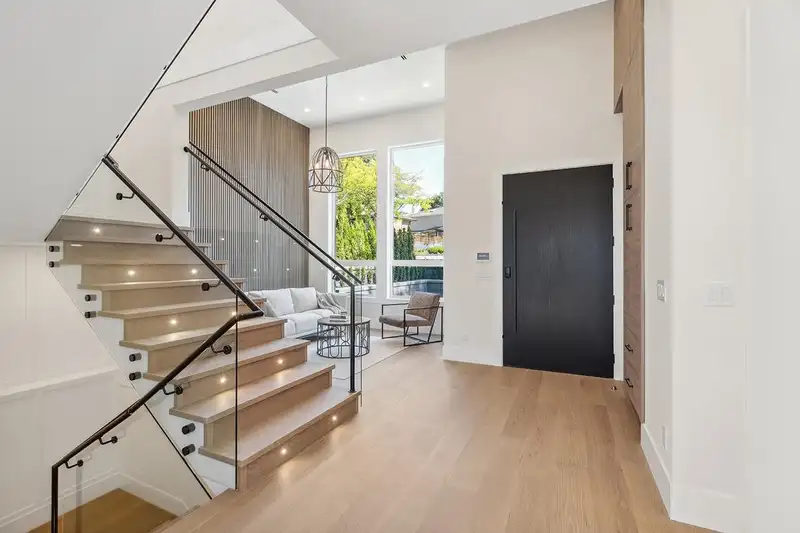 6307 BRYANT STREET - photo 2 of 39